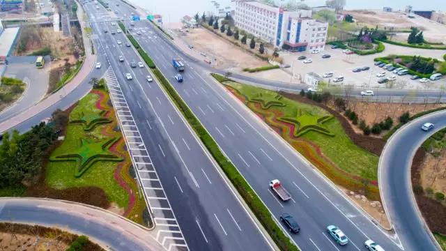 绿雕造型.jpg